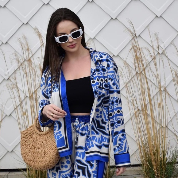 Zara satin effect printed shirt - Picture 5 of 8